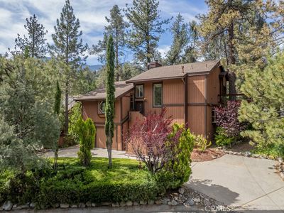 Property at 15908 Edgewood Way, Pine Mountain Club, CA