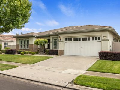 2452 W Belle Glade Ln