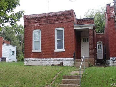 4620 Michigan Ave