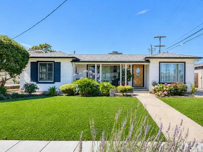 8 San Pedro St