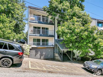 762 Hayes Street #17