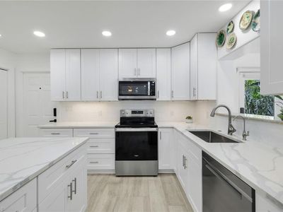 12286 McGregor Woods CIR
