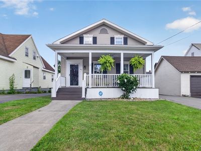 2102 Claremont Ter