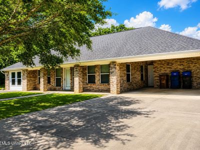 11275 Bay Dr