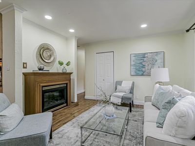 410 Auburn Way APT 13