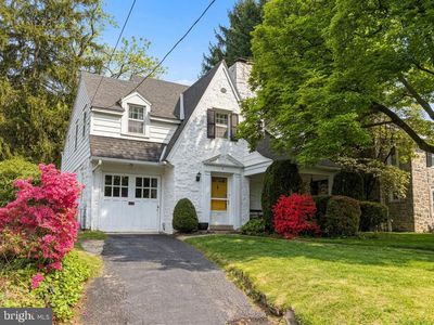 Property at 9 W Essex Ave, Lansdowne, PA
