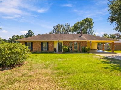 2652 Ruth Dr