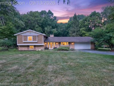 2737 N Wagner Rd