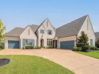 684 Cypress View Cir W