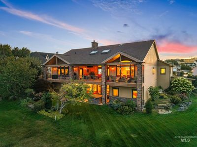 3565 Quailridge Dr