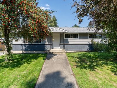 724 W Carolina Way
