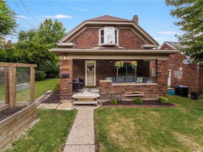 4230 Tuxey Ave