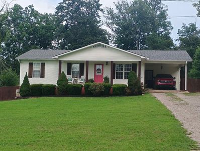 410 Andrews Ln