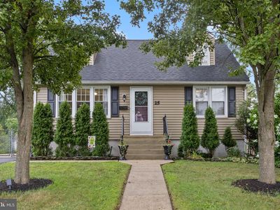 25 Elmore Ave