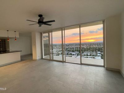 207 W Clarendon Avenue Unit 22C
