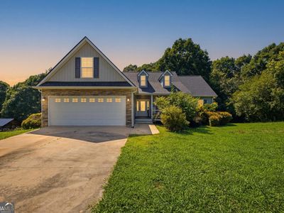 208 Stonington Dr