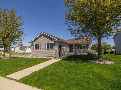 5094 King Arthur Dr NW