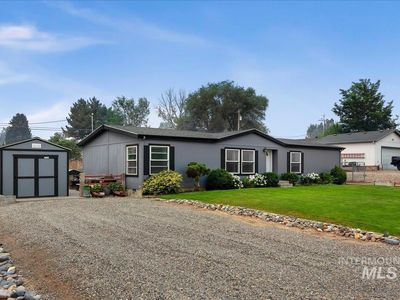 355 6th Ave W