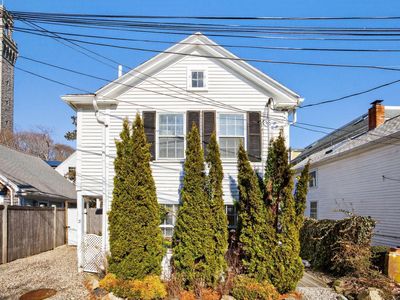 5 Webster Place