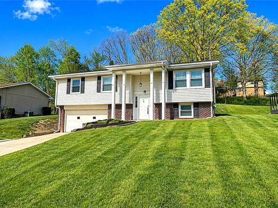 111 Roosevelt Dr