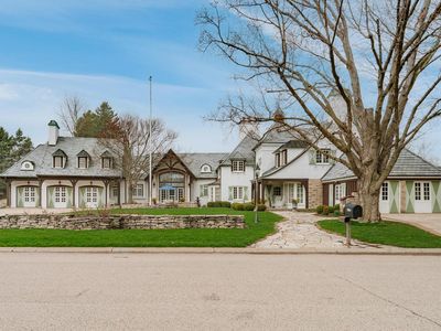 3430 Michigan BOULEVARD