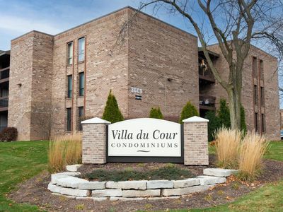 3609 North Tucker PLACE UNIT 202