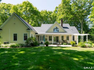 438 Grove Beach Road North