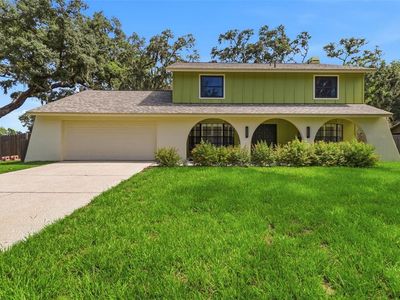 302 Bloomingfield Dr