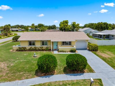 1091 Cadillac Dr NE