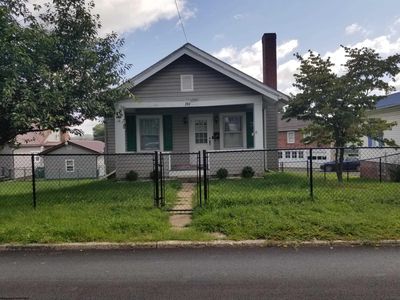 204 Euclid Ave