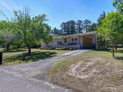 1841 Winsor Hills Dr