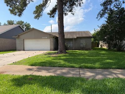 10135 Fernstone Ln