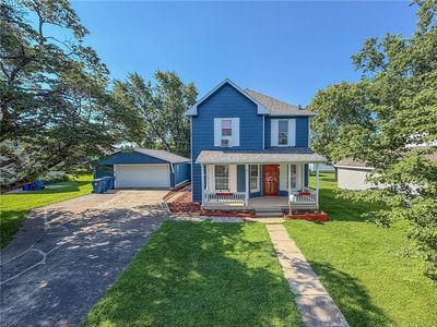 411 E Seminary Ave