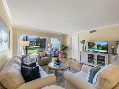 940 Palm View Dr APT 115