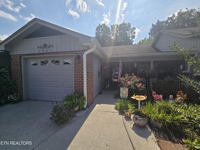 2021 Locarno Dr