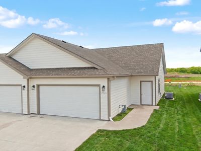 2713 Amelia Ln