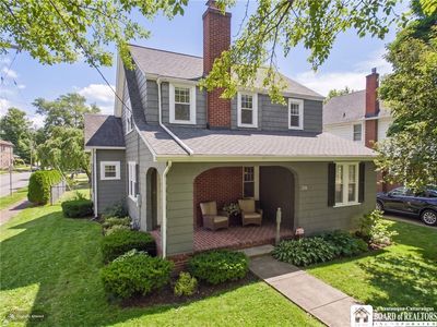256 Highland Ave