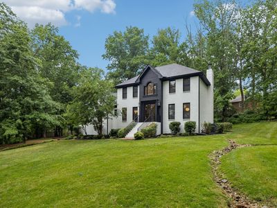 608 Cheshire Cir