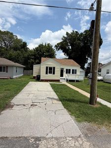 2403 Acorn St