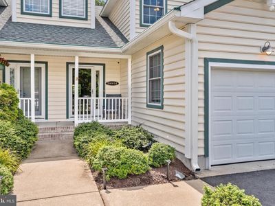 38954 Pond View Ct