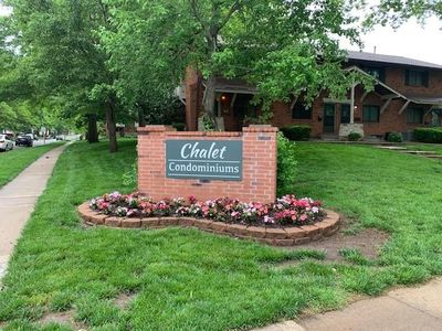 Property at 5516 W 97th St, Overland Park, KS