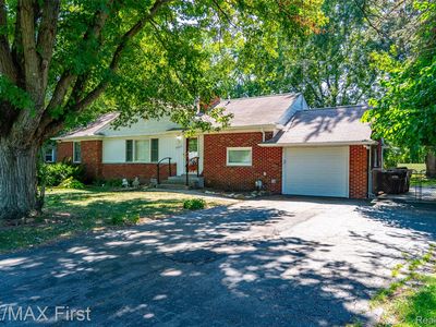 42471 Utica Rd