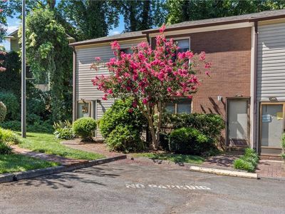165 Forest View Dr