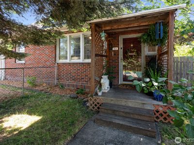 814 Main Street