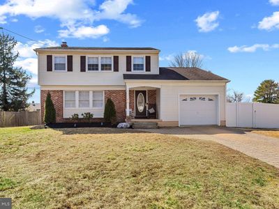107 Flintlock Ln