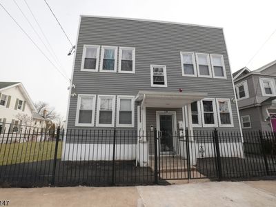 14-16 Hazel Pl