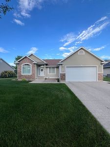 274 S 325 W