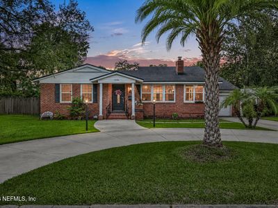 1536 HARBOR OAKS Road