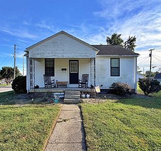 Property at 2009 Grand Ave, Washington, IN