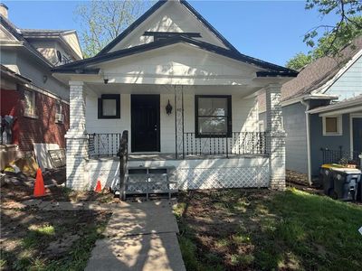805 Spruce Ave